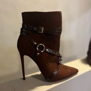 🤎JLO JENNIFER LÓPEZ PRAN BOOTIE🤎